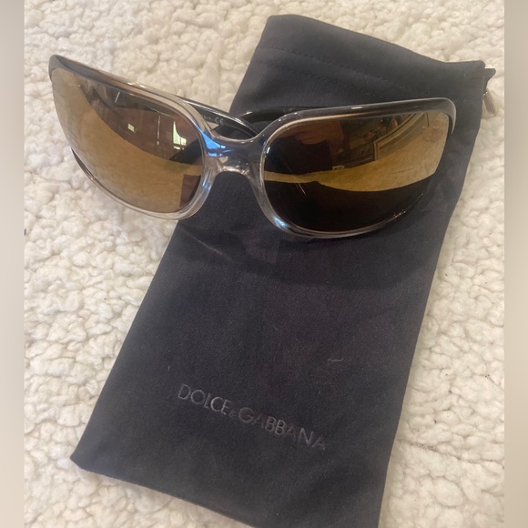Authentic Dolce & Gabbana Gradient Sunglasses - Picture 13 of 15